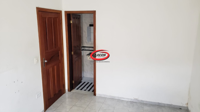 Imagem Casa com 4 Quartos à Venda, 155 m² em Centro - Ubatuba