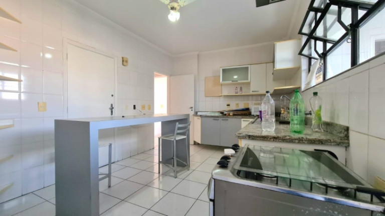Imagem Cobertura com 3 Quartos à Venda, 300 m² em Pompéia - Santos