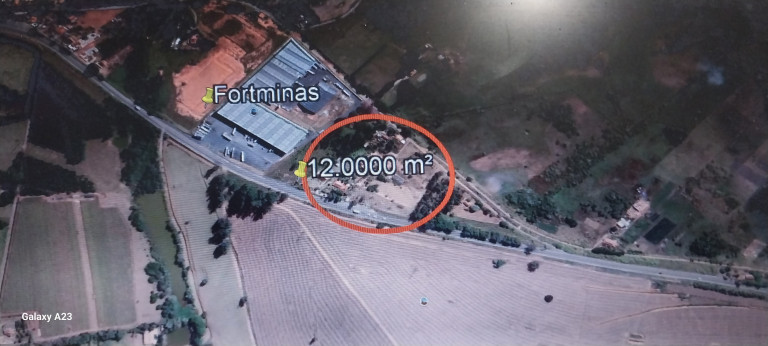 Terreno à Venda,  em Chaves - Pouso Alegre