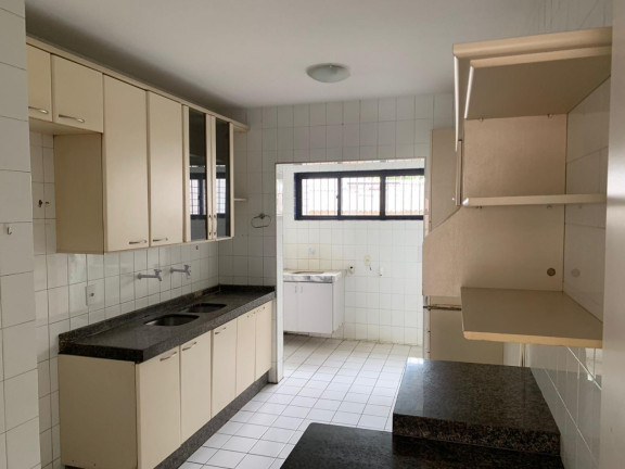 Imagem Imóvel com 3 Quartos à Venda, 135 m² em Graças - Recife Imagem Imóvel com 3 Quartos à Venda, 135 m² em Graças - Recife