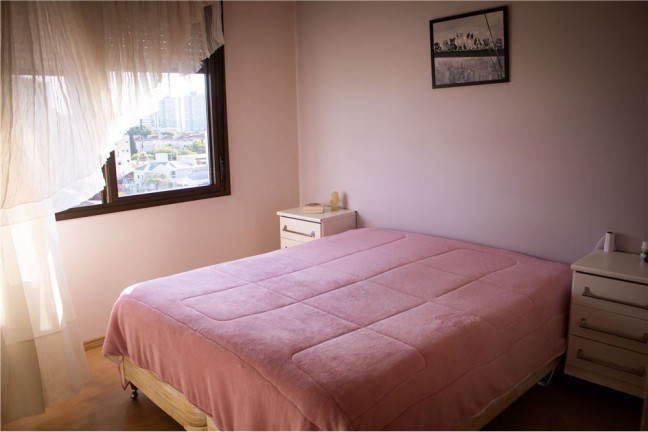 Imagem Imóvel com 3 Quartos à Venda,  em Jardim Itu - Porto Alegre