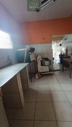 Imagem Casa com 2 Quartos à Venda, 320 m² Imagem Casa com 2 Quartos à Venda, 320 m²