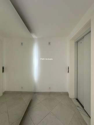 Imagem Imóvel com 3 Quartos à Venda, 192 m² em Vila Suzana - São Paulo Imagem Imóvel com 3 Quartos à Venda, 192 m² em Vila Suzana - São Paulo