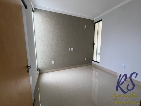 Imagem Casa com 3 Quartos à Venda, 116 m² em Residencial Recanto Do Bosque - Goiânia Imagem Casa com 3 Quartos à Venda, 116 m² em Residencial Recanto Do Bosque - Goiânia