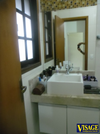 Imagem Casa com 4 Quartos à Venda, 175 m² em Vila Branca - Jacareí Imagem Casa com 4 Quartos à Venda, 175 m² em Vila Branca - Jacareí