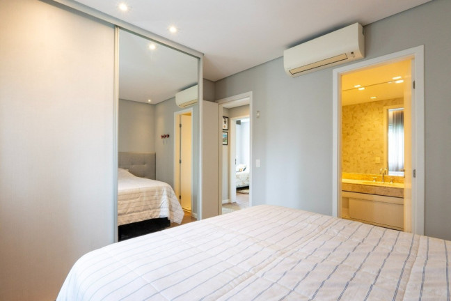 Imagem Imóvel com 3 Quartos à Venda, 105 m² em Jardim Caravelas - São Paulo