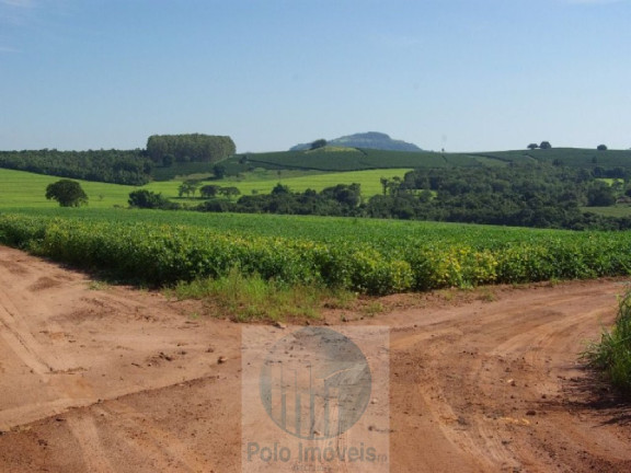 Imóvel com 2 Quartos à Venda, 2.637.800 m² em Zona Rural - Itamogi