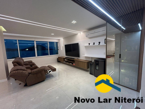 Foto do imóvel Apartamento com 4 Quartos à Venda, 250 m² em Icaraí - Niterói