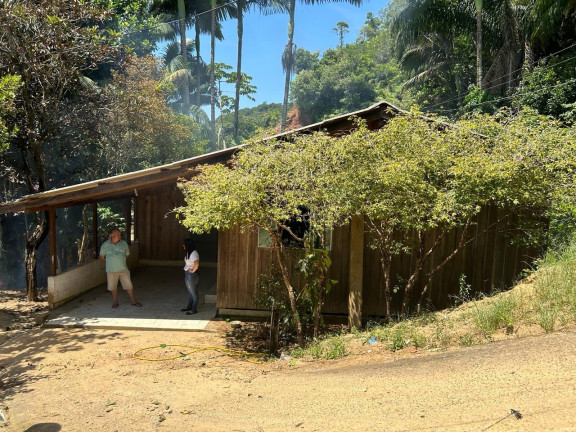 Imagem Casa com 2 Quartos à Venda, 600 m² em Conde Vila Verde - Camboriú