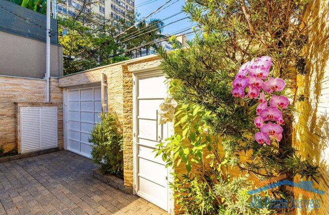 Imagem Sobrado com 3 Quartos à Venda, 220 m² em Jardim Paulistano - São Paulo Imagem Sobrado com 3 Quartos à Venda, 220 m² em Jardim Paulistano - São Paulo