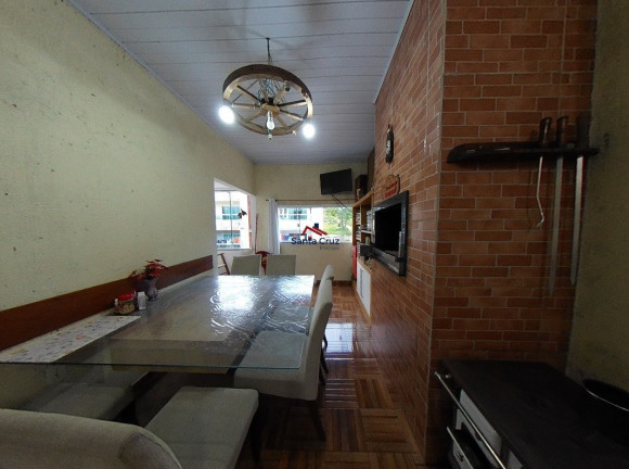 Imagem Sobrado com 5 Quartos à Venda,  em São João Do Rio Vermelho - Florianópolis
