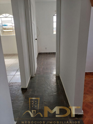 Imagem Casa com 3 Quartos à Venda, 120 m² em Copacabana - Belo Horizonte