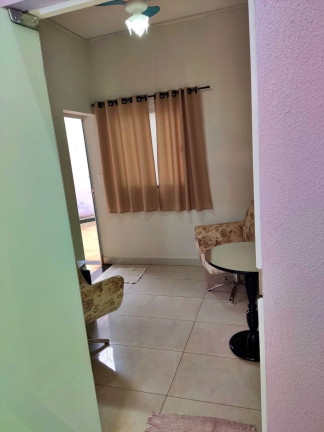 Imagem Sobrado com 4 Quartos à Venda, 180 m² em Chácaras Tubalina E Quartel - Uberlândia