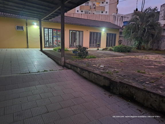 Imagem Casa com 4 Quartos à Venda, 148 m² em Itacorubi - Florianópolis