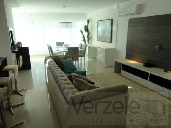 Imagem Apartamento com 3 Quartos à Venda, 130 m² em Centro - Balneário Camboriú