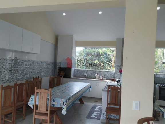 Imagem Casa com 4 Quartos à Venda, 300 m² em Albuquerque - Teresópolis Imagem Casa com 4 Quartos à Venda, 300 m² em Albuquerque - Teresópolis