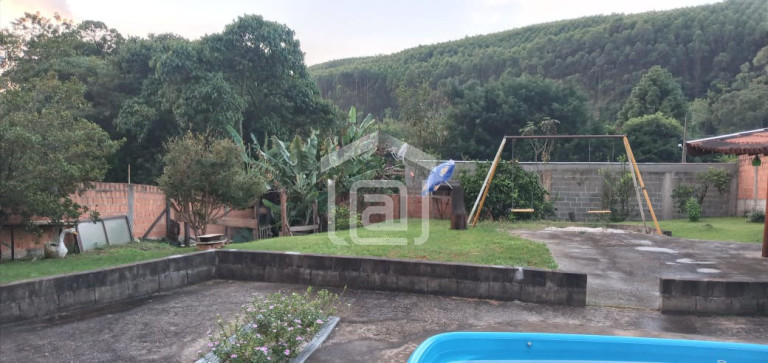 Imagem Imóvel com 2 Quartos à Venda, 1.000 m² em Colinas (rural) - Poços De Caldas