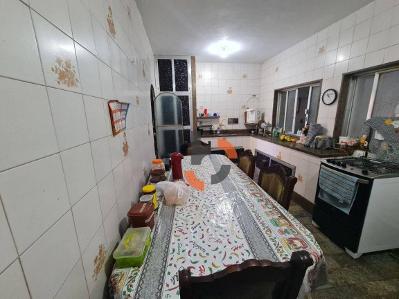 Imagem Casa com 4 Quartos à Venda, 268 m² em Jardim Canaã - Nova Iguaçu Imagem Casa com 4 Quartos à Venda, 268 m² em Jardim Canaã - Nova Iguaçu