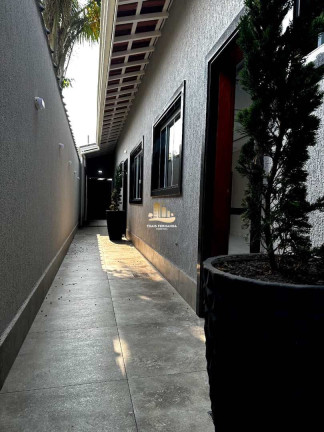 Imagem Casa com 3 Quartos à Venda, 330 m² em Caiçara - Praia Grande