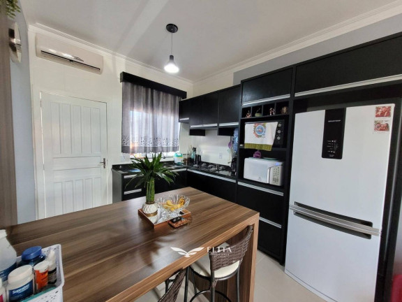 Imagem Casa com 2 Quartos à Venda, 60 m² em Itajuba - Barra Velha