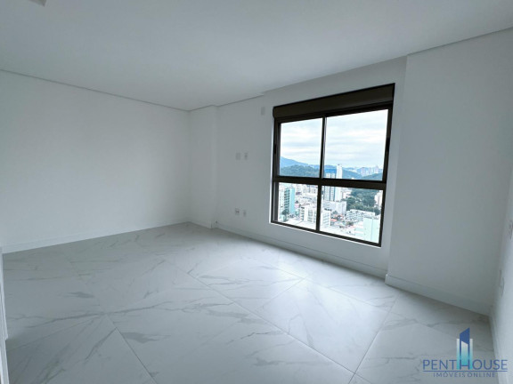 Imagem Cobertura com 5 Quartos à Venda, 321 m² em Pioneiros - Balneário Camboriú