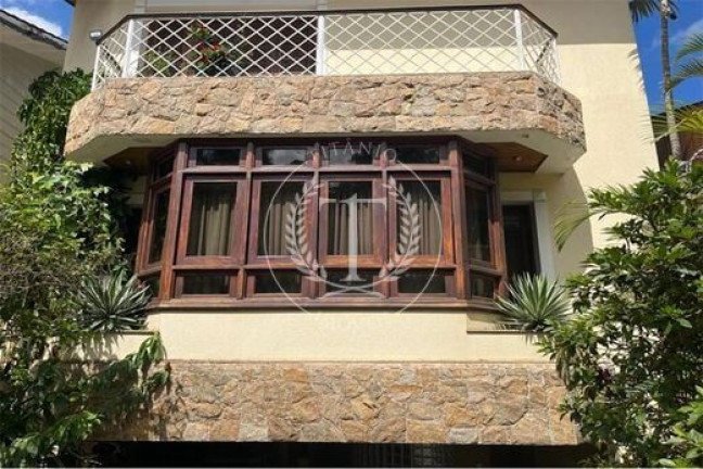 Imagem Casa com 4 Quartos à Venda, 350 m² em Tremembé - São Paulo