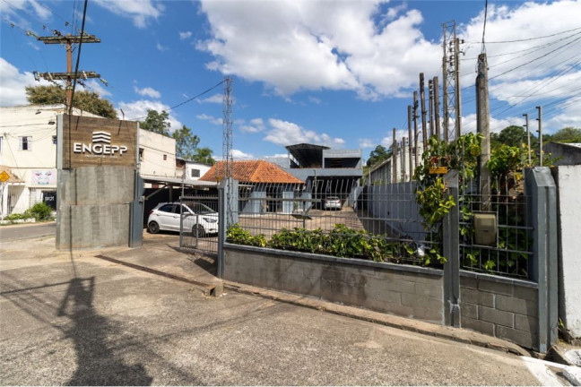 Sala Comercial à Venda,  em Agronomia - Porto Alegre