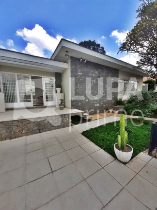 Imagem Casa com 4 Quartos à Venda, 268 m² em Tremembé - São Paulo Imagem Casa com 4 Quartos à Venda, 268 m² em Tremembé - São Paulo