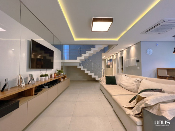 Imagem Casa com 3 Quartos à Venda, 264 m² em Pedra Branca - Palhoça