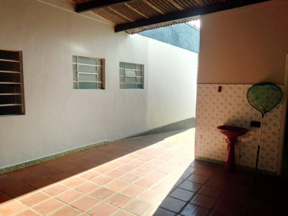 Imagem Casa com 3 Quartos para Alugar, em Arapongas Imagem Casa com 3 Quartos para Alugar, em Arapongas