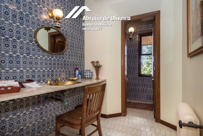 Imagem Casa com 4 Quartos à Venda, 1.199 m² em Toriba - Campos Do Jordão