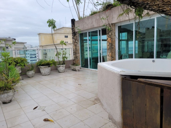 Imagem Cobertura com 6 Quartos à Venda, 270 m² em Pitangueiras - Guarujá