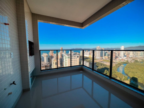 Apartamento com 3 Quartos à Venda, 114 m² em Meia Praia - Itapema