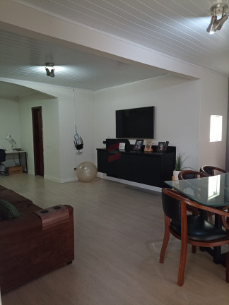 Imagem Casa à Venda, em Atuba - Curitiba Imagem Casa à Venda, em Atuba - Curitiba