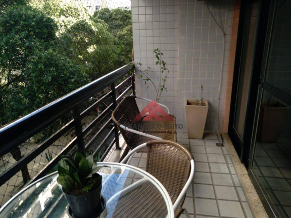 Imagem Apartamento com 4 Quartos à Venda, 170 m² em Icaraí - Niterói Imagem Apartamento com 4 Quartos à Venda, 170 m² em Icaraí - Niterói