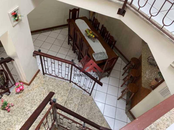 Imagem Casa com 4 Quartos à Venda, 360 m² em Itacoatiara - Niterói Imagem Casa com 4 Quartos à Venda, 360 m² em Itacoatiara - Niterói