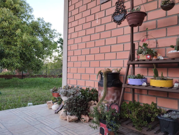 Imagem Casa com 1 Quarto à Venda, 2.100 m² em águas Claras - Viamão