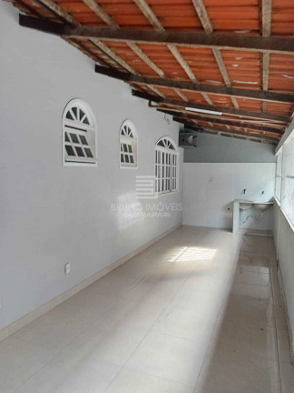Imagem Casa com 4 Quartos à Venda, 180 m² em Itapebussu - Guarapari