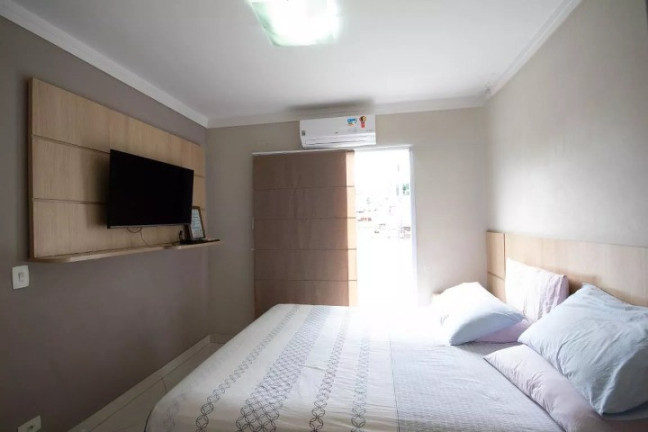 Imagem Sobrado com 3 Quartos à Venda, 226 m² em Pestana - Osasco Imagem Sobrado com 3 Quartos à Venda, 226 m² em Pestana - Osasco
