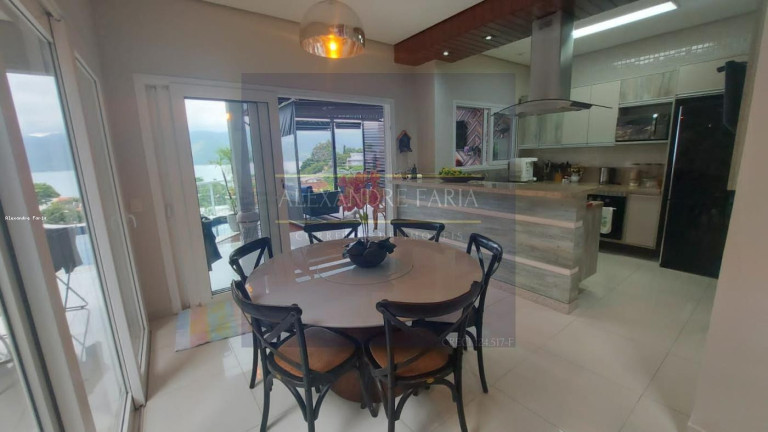 Imagem Casa com 4 Quartos à Venda, 300 m² em Praia Deserta - São Sebastião Imagem Casa com 4 Quartos à Venda, 300 m² em Praia Deserta - São Sebastião