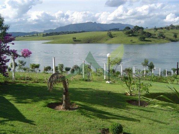Imagem Chácara com 4 Quartos à Venda, 400 m² em Piracaia - Piracaia Imagem Chácara com 4 Quartos à Venda, 400 m² em Piracaia - Piracaia