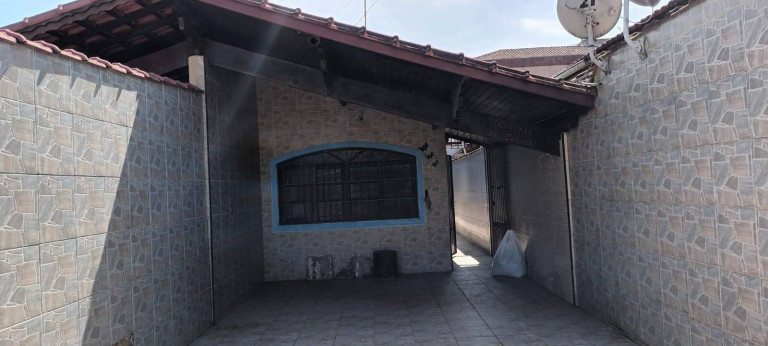 Imagem Casa com 2 Quartos à Venda, em Real - Praia Grande Imagem Casa com 2 Quartos à Venda, em Real - Praia Grande