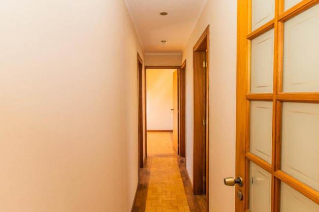 Imagem Imóvel com 3 Quartos à Venda, 99 m² em Centro Histórico - Porto Alegre Imagem Imóvel com 3 Quartos à Venda, 99 m² em Centro Histórico - Porto Alegre