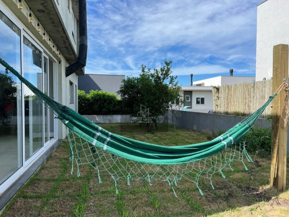 Imagem Apartamento com 5 Quartos à Venda,  em Arco íris  - Capão Da Canoa
