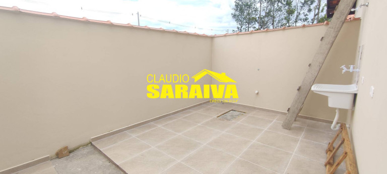 Imagem Casa com 2 Quartos à Venda, 61 m² em Balneario Dos Golfinhos - Caraguatatuba Imagem Casa com 2 Quartos à Venda, 61 m² em Balneario Dos Golfinhos - Caraguatatuba
