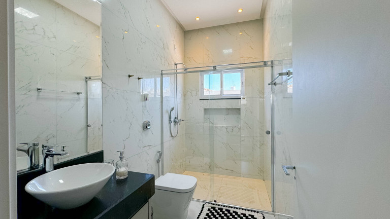 Imagem Casa com 3 Quartos à Venda, 1.081 m² em Residencial Aldeia Das Thermas - Caldas Novas Imagem Casa com 3 Quartos à Venda, 1.081 m² em Residencial Aldeia Das Thermas - Caldas Novas