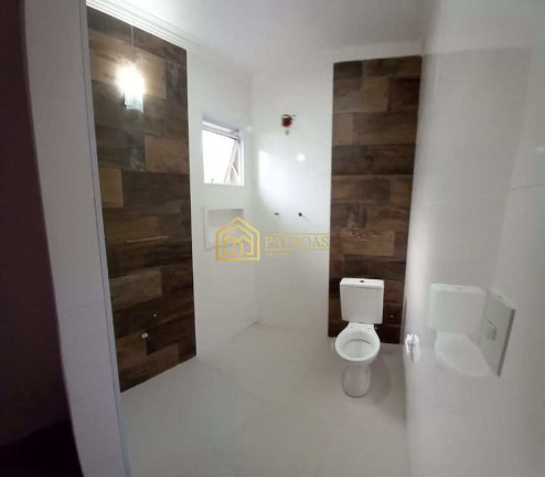 Imagem Casa com 2 Quartos à Venda, 200 m² em Vila Sacadura Cabral - Santo André