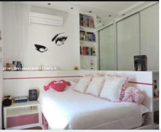 Imagem Casa à Venda, em São Paulo 2 - Cotia Imagem Casa à Venda, em São Paulo 2 - Cotia