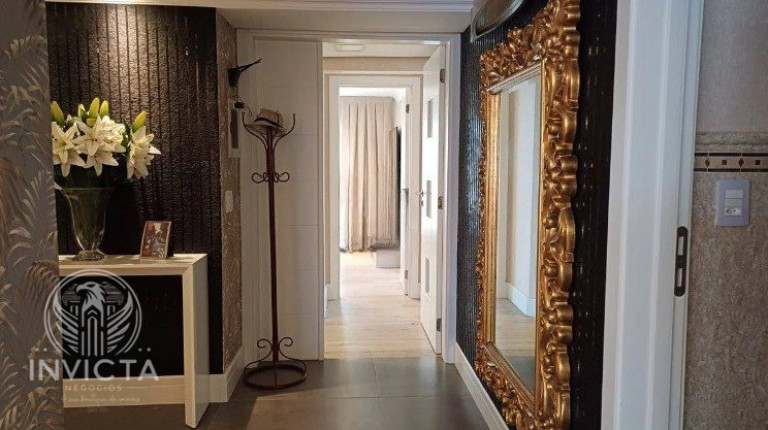 Imagem Cobertura com 3 Quartos à Venda, 180 m² em Centro - Balneário Camboriú Imagem Cobertura com 3 Quartos à Venda, 180 m² em Centro - Balneário Camboriú