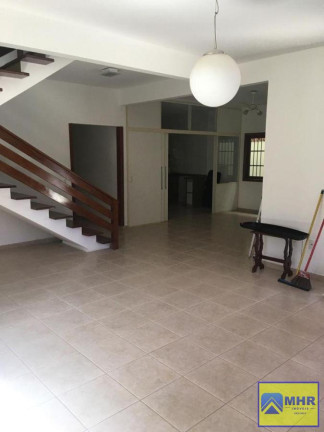 Imagem Casa com 3 Quartos à Venda, 200 m² em Parque Residencial Laranjeiras - Serra
